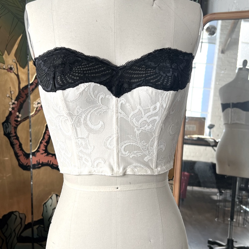 VINTAGE: 80’s Corset Bra top